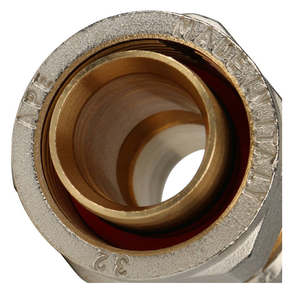 Муфта соединительная 32x32 для металлопластиковых труб винтовой / Stout фото на multiBOX