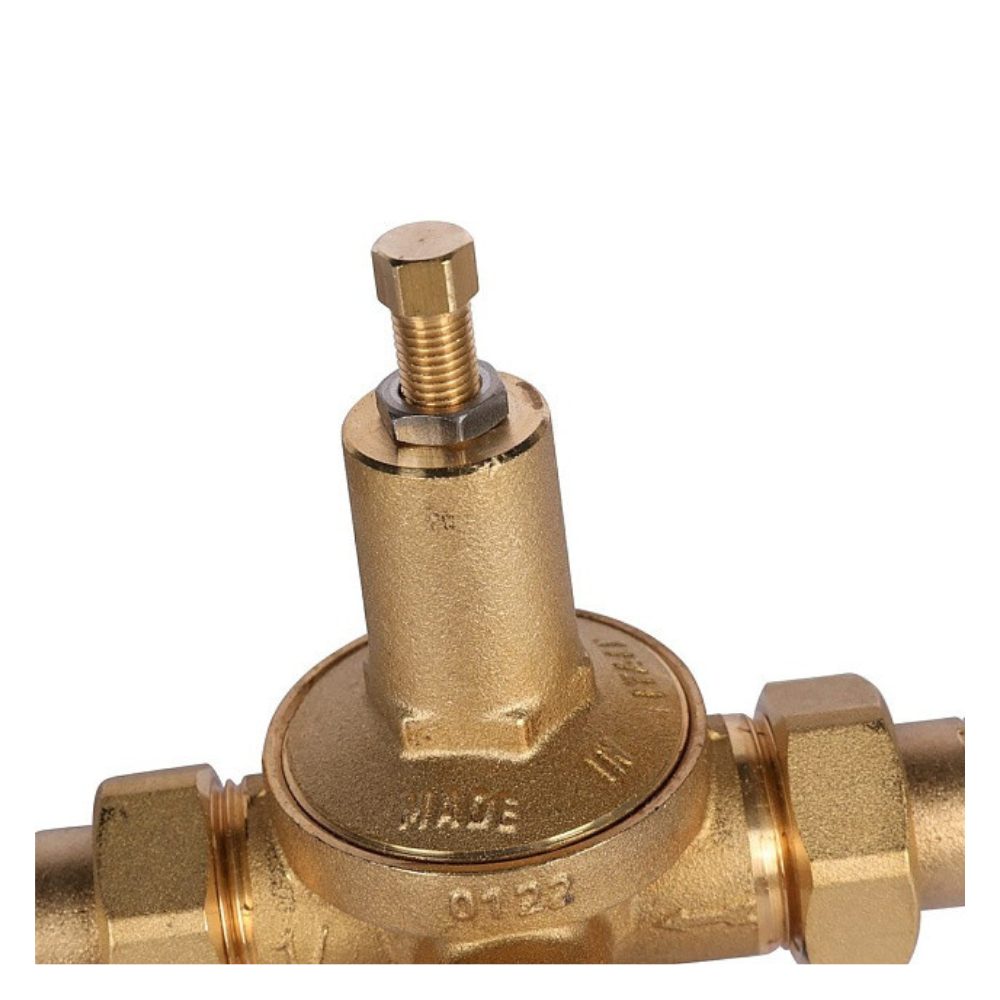 Подпиточный клапан 1/2" НР-НР с выходом под манометр (0524.115) / Stout фото на multiBOX